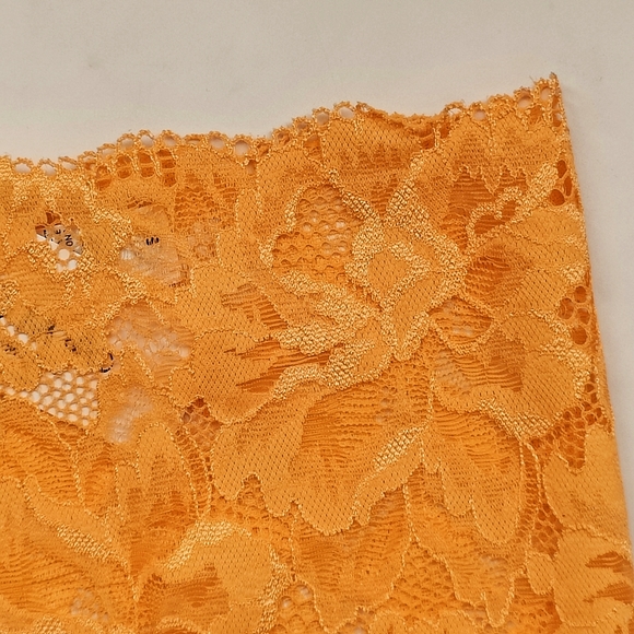 NWT SOMA EMBRACEABLE SIGNATURE ALL-OVER LACE RETRO THONG PANTY IN NECTARINE ZES - Picture 3 of 5